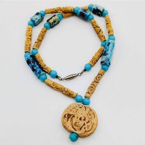 Vtg Art Nouveau Carved Clay Sleeping Goddess Pendant Beaded Necklace Blue Tan OS